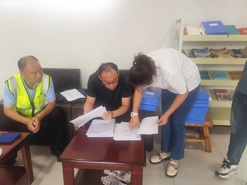 臨沂市質監站對郯城G205項目進行檢查督導工作