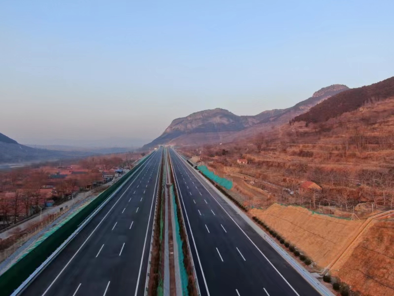 我們這一年——臨臨高速項(xiàng)目李慧潔