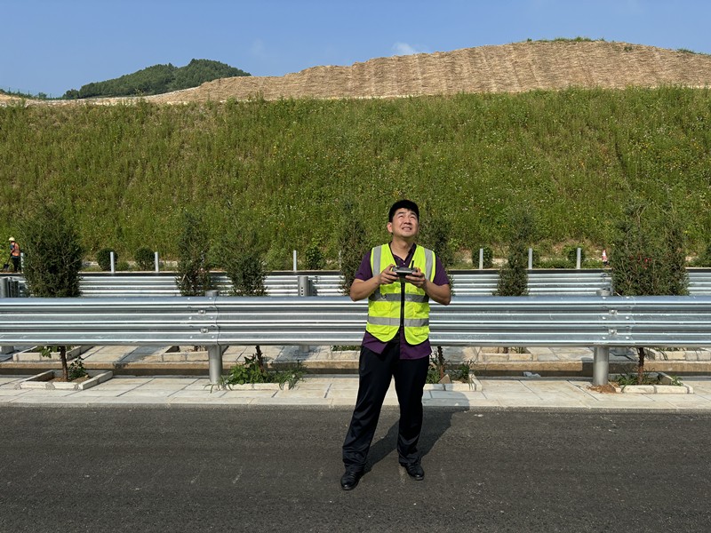 項目部宣傳李炎_副本 項目部宣傳李炎_副本