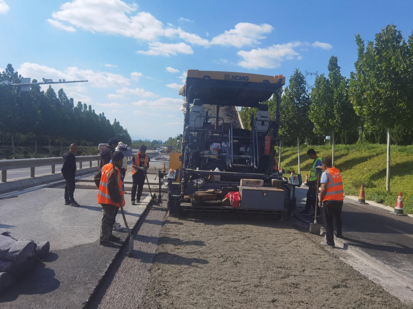 進度條拉滿  第二區(qū)域項目部全力推進S102項目進程