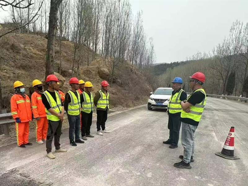 【一提三保】S232張魯線修復(fù)養(yǎng)護(hù)工程項(xiàng)目部積極應(yīng)對(duì)大風(fēng)極端天氣預(yù)警