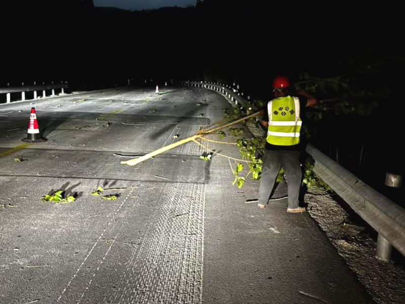 【一提三?！课逡徊淮蜢龋偶俨环潘桑琒232張魯線項目筑牢安全防線