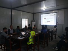 九東路瀝青砼下面層試驗段順利完成