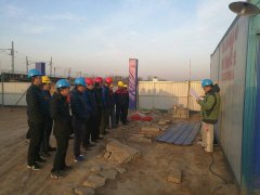 鐵路北孝婦河橋PM3主塔第一節安裝完成