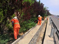 堅守崗位，共戰高溫