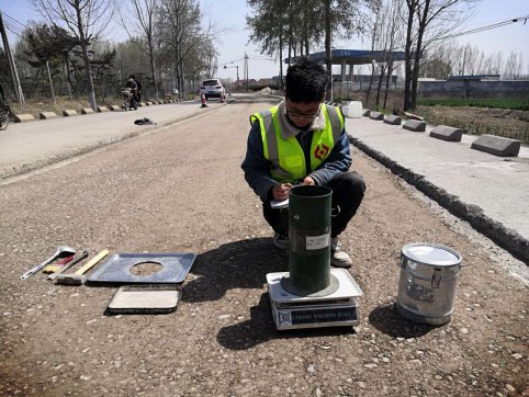 活在當(dāng)下，不負(fù)韶華