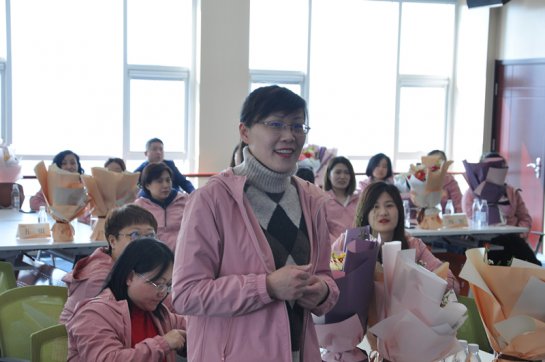 暖暖新春意，幸福三八節(jié)